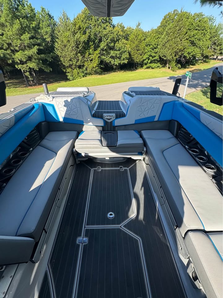 2022 Nautique G25 Paragon