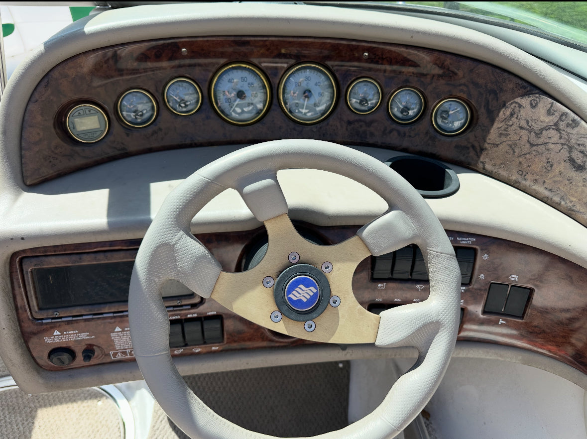 2002 Four Winns 210 Horizon