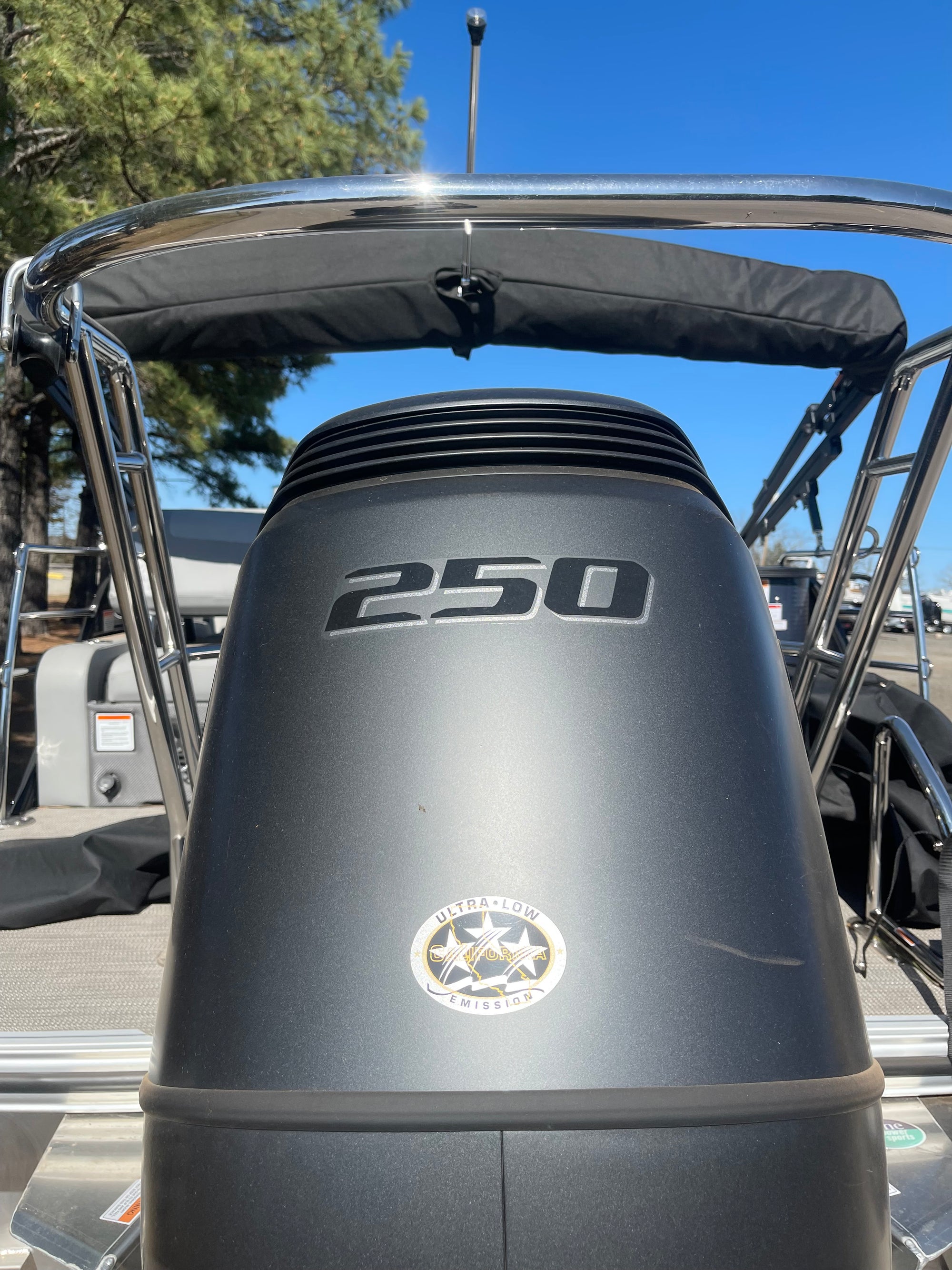 2025 Crest Classic 240 SLSC
