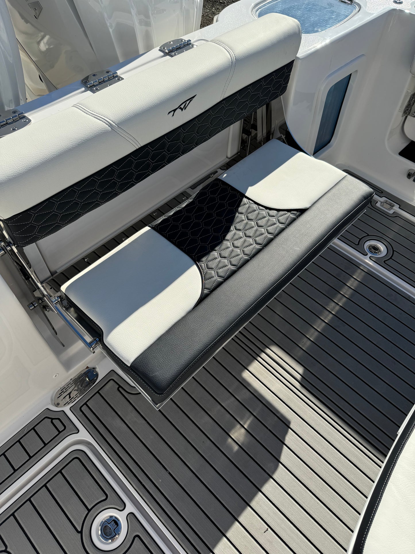 2025 Tidewater 282cc