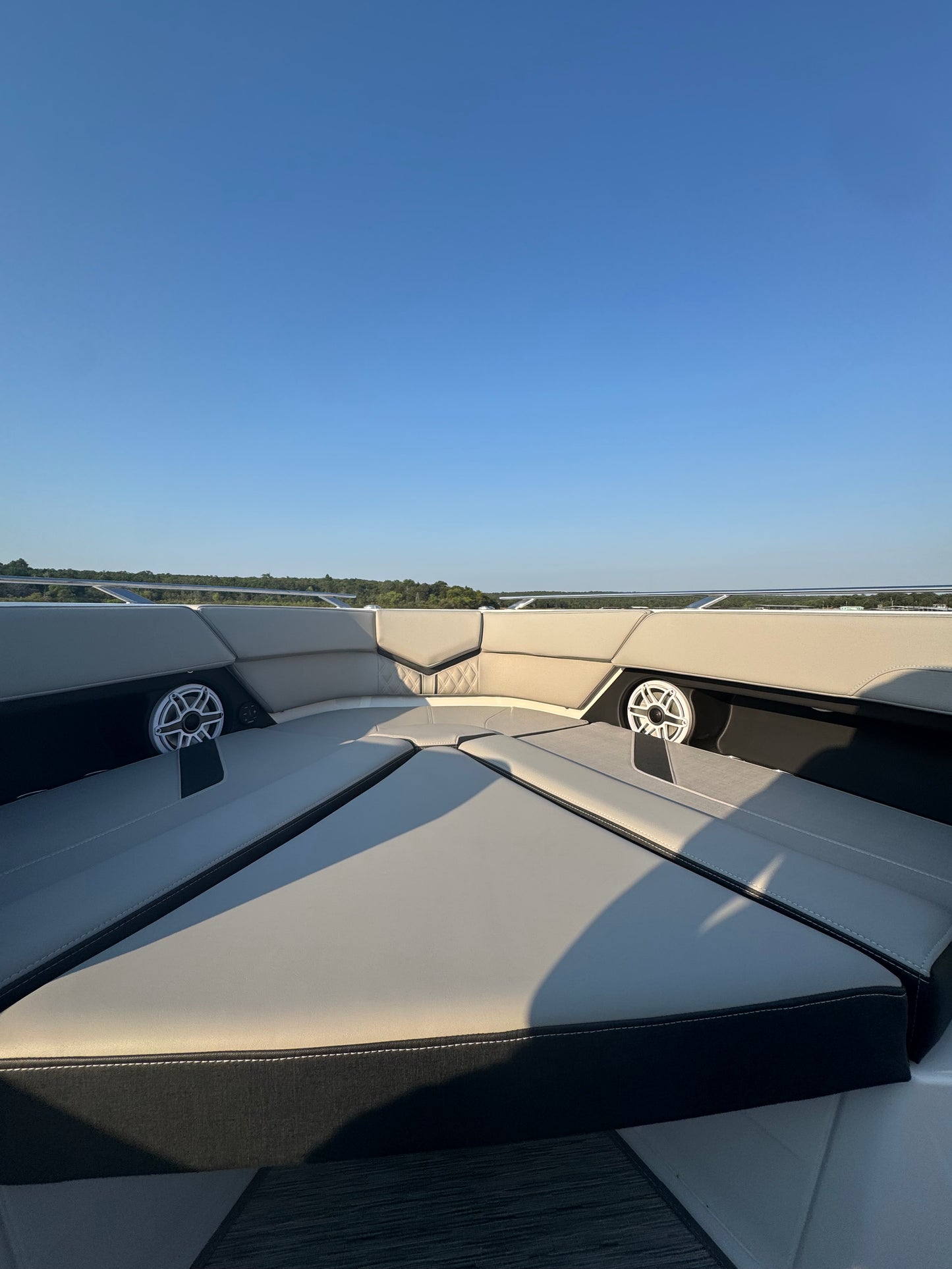 2026 Monterey Elite 30 OB