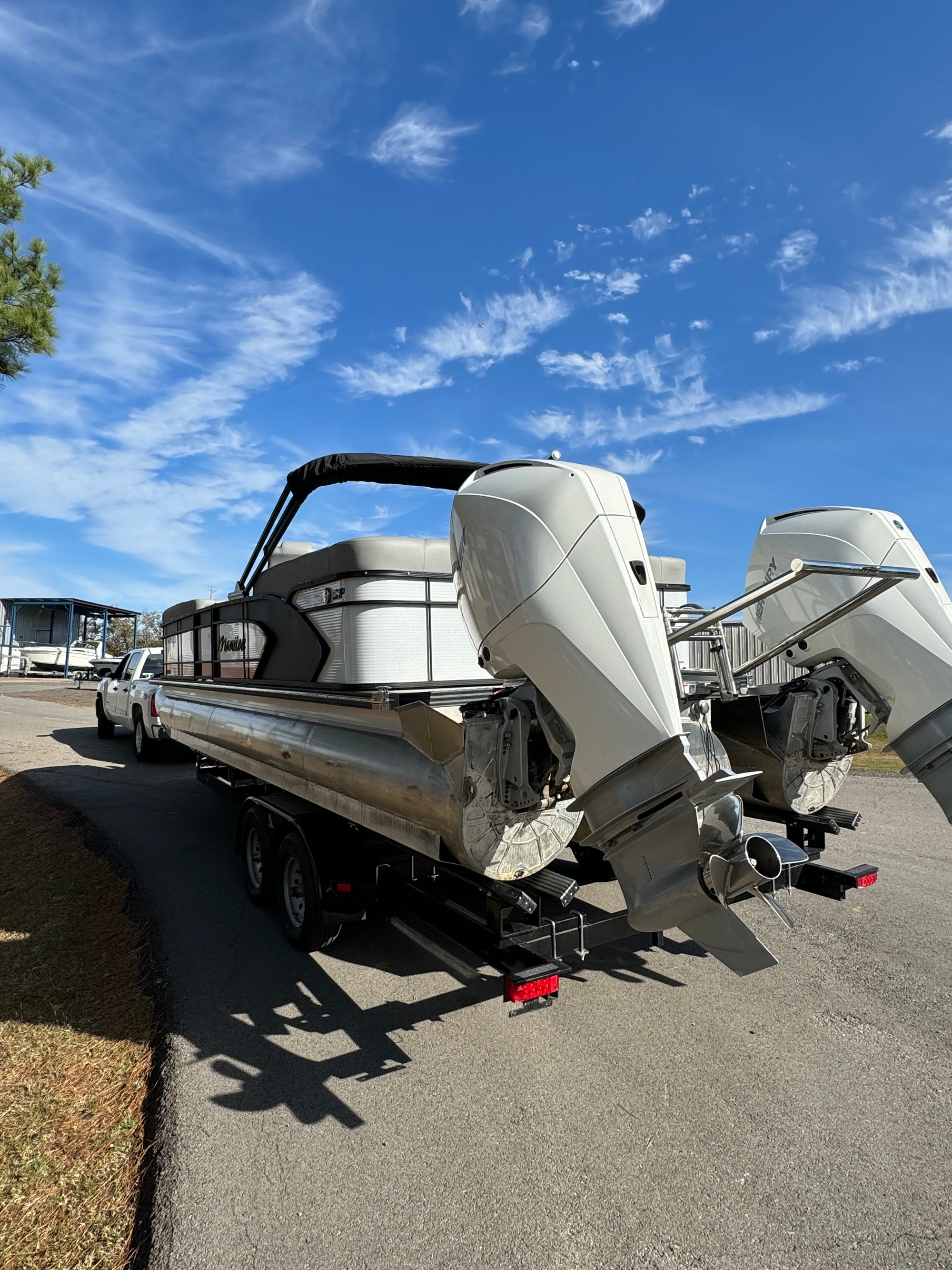2022 Manitou Encore SHP Twin 300s