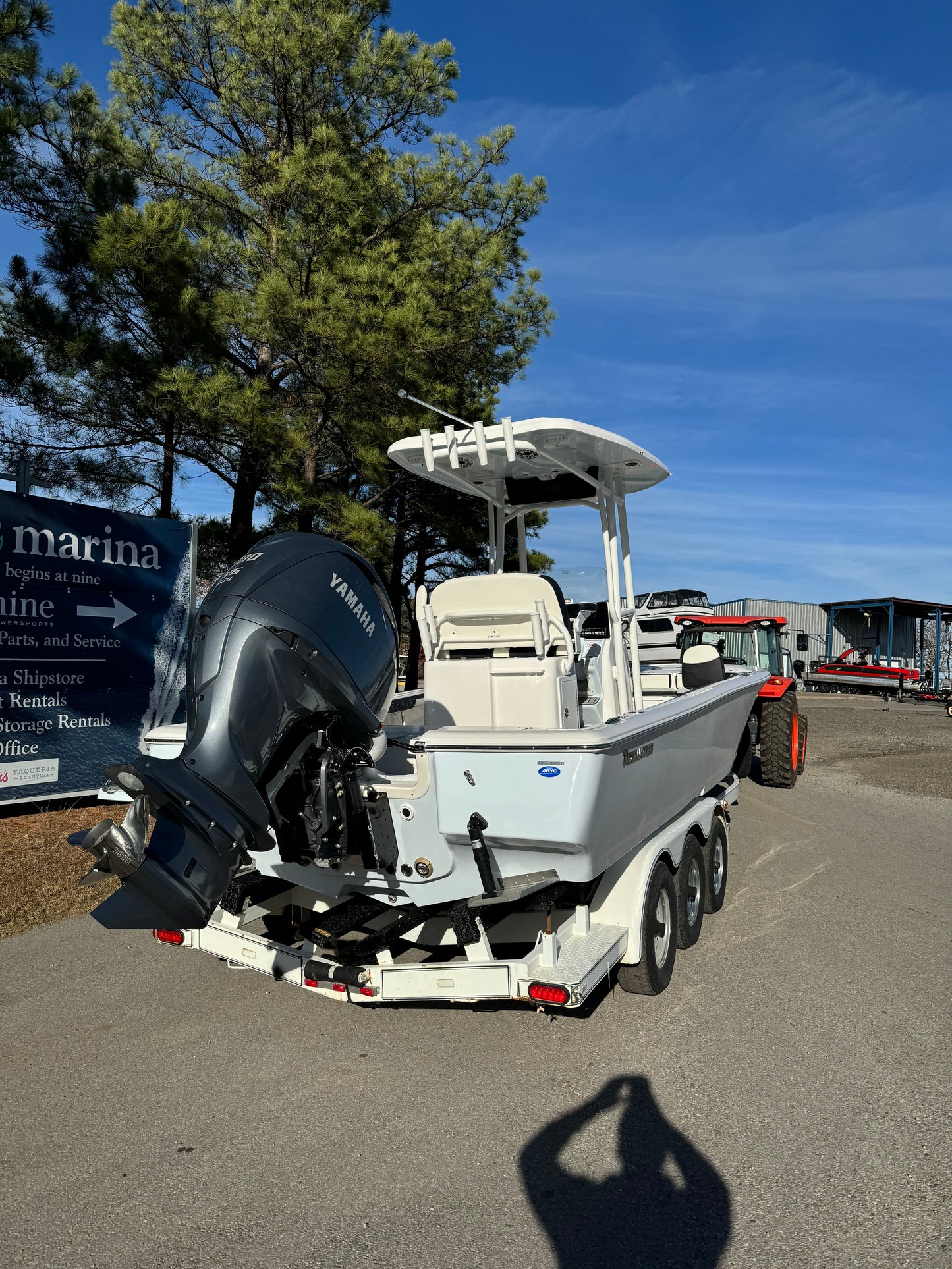 2025 Tidewater 2300 Carolina Bay