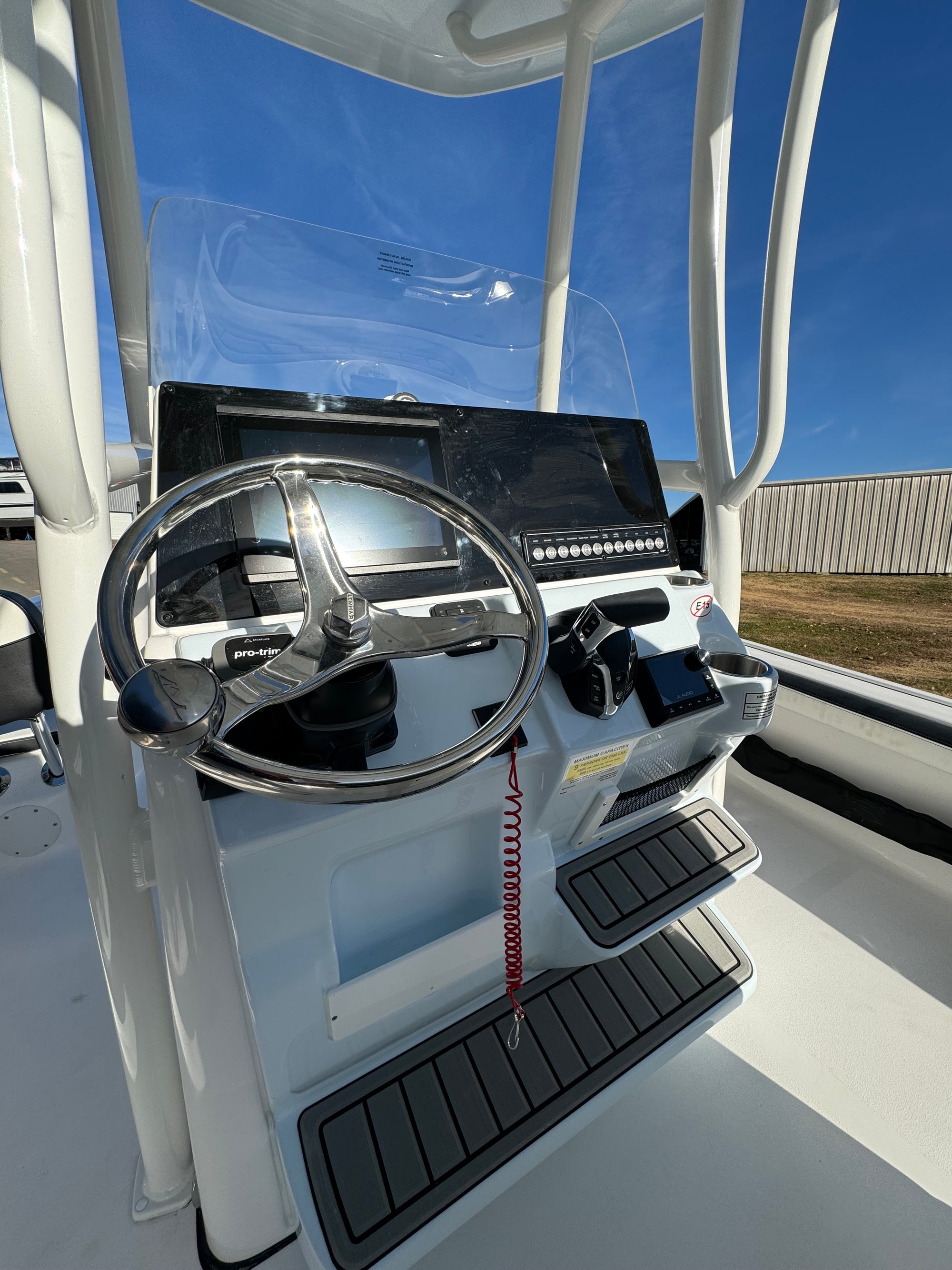 2025 Tidewater 2300 Carolina Bay
