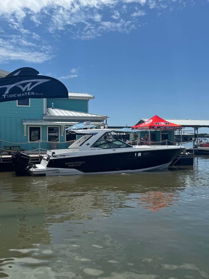 2024 Monterey 385 Super Sport (SOLD)