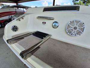 1997 Caravell Legend 209BR
