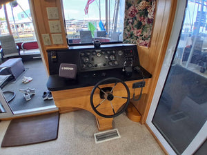 1999 Sumerset 80' Houseboat