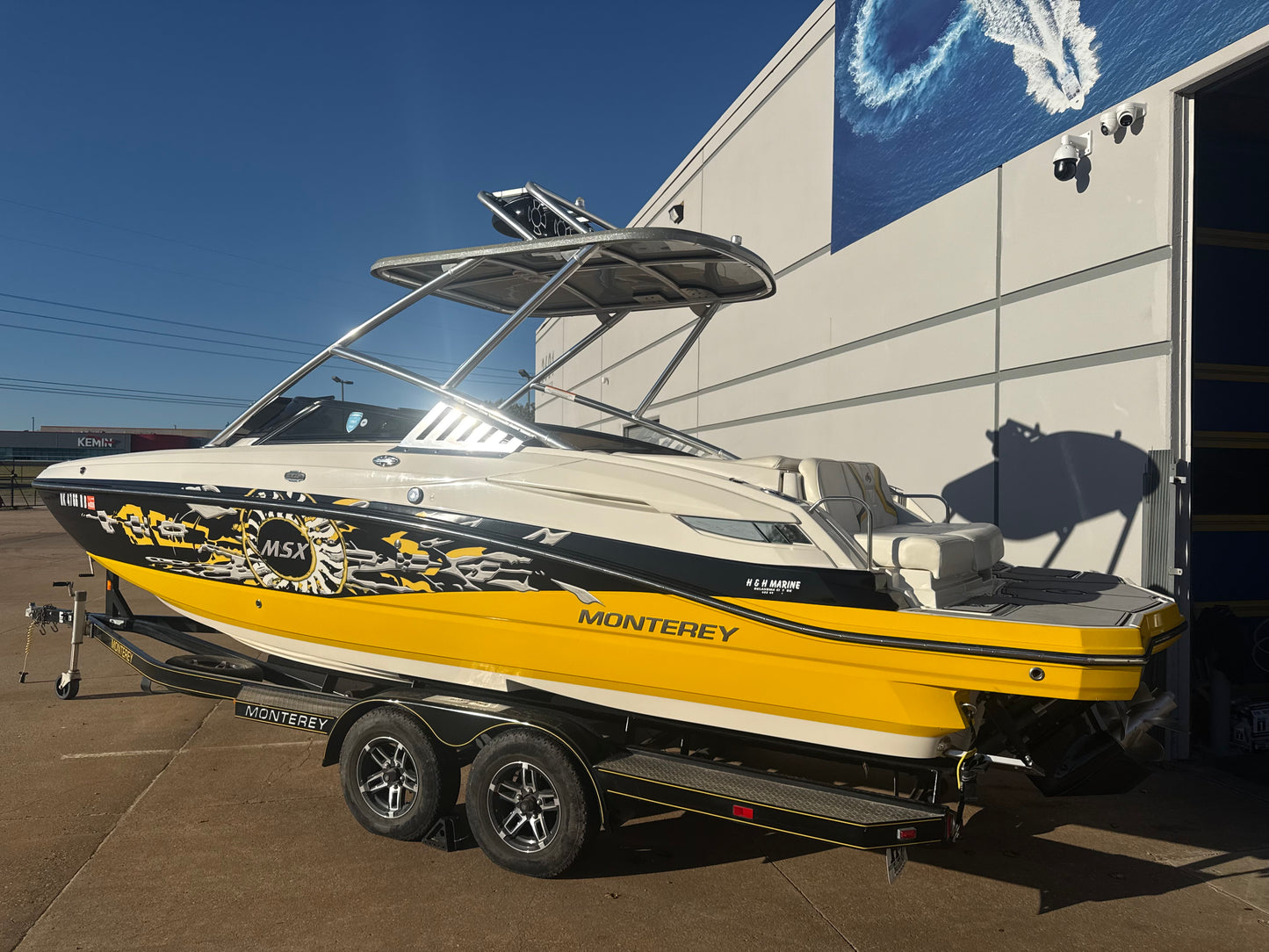 2014 Monterey M5 MSX Sport Boat