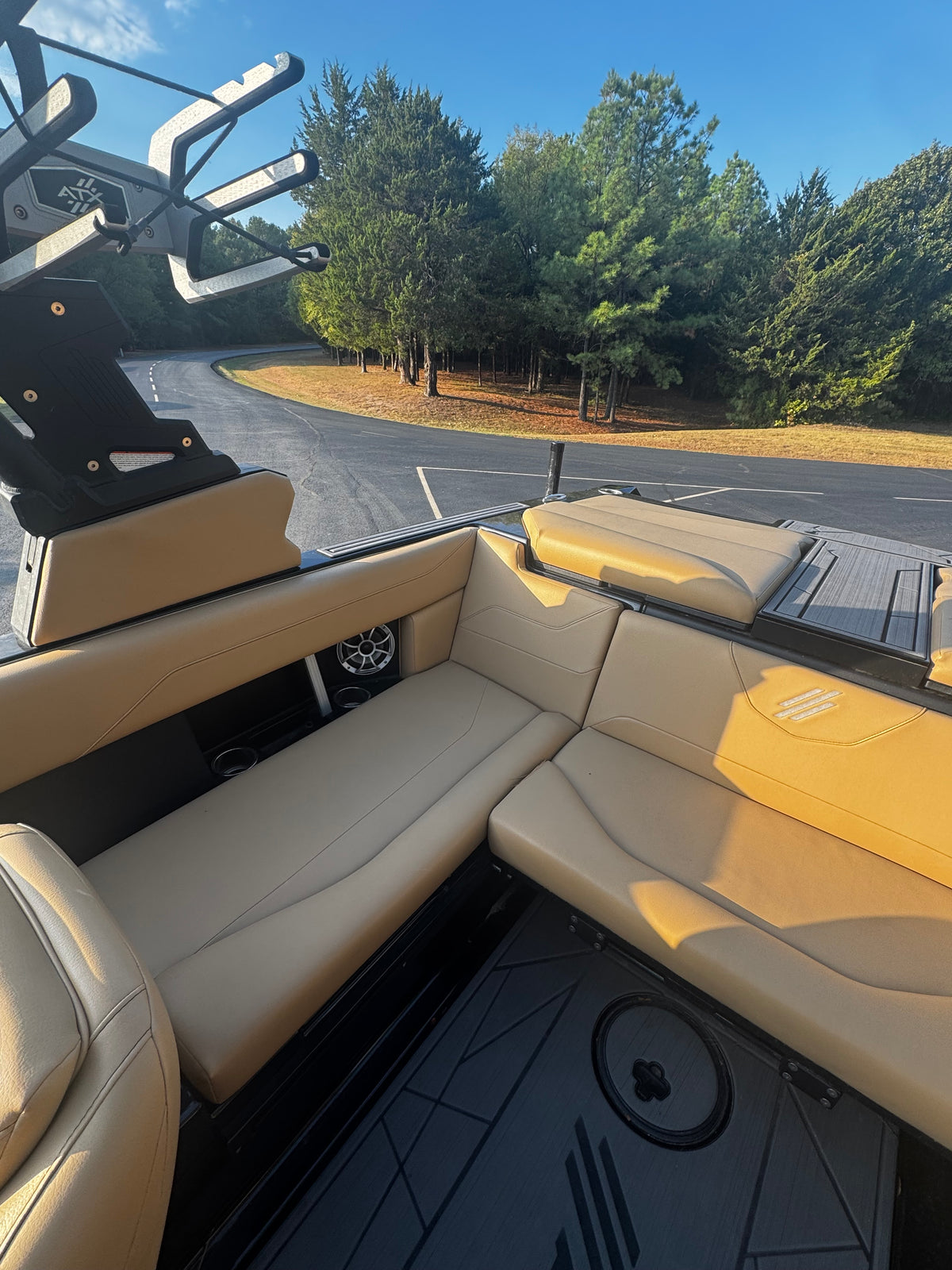 2023 ATX 22 Type S