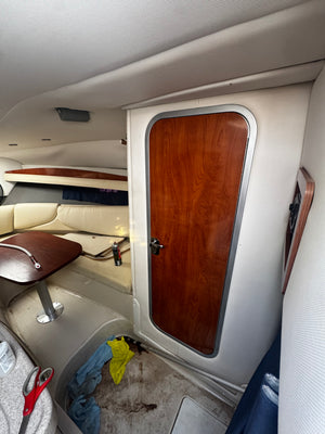 2004 Four Winns V258