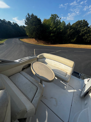 2004 Four Winns V258