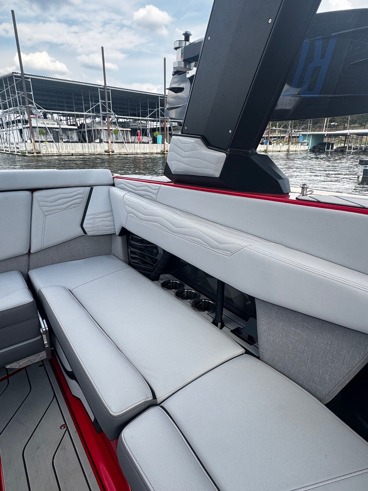 2025 Nautique Super Air Nautique G23