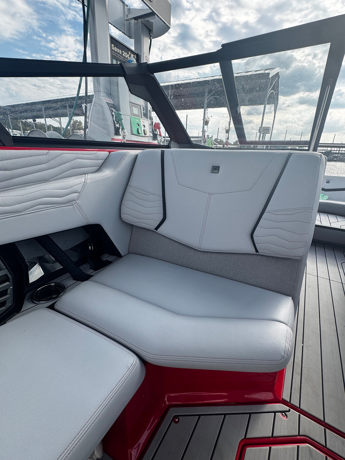 2025 Nautique Super Air Nautique G23