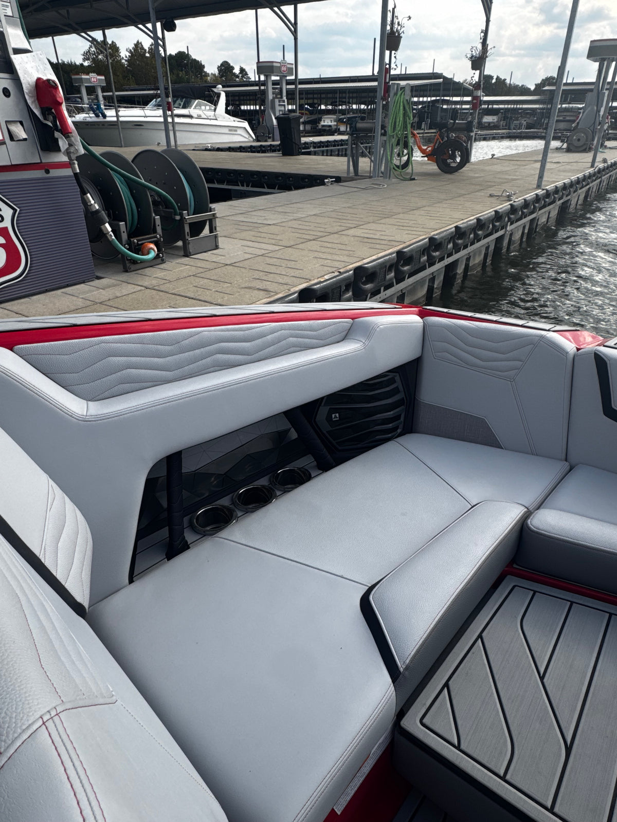 2025 Nautique Super Air Nautique G23