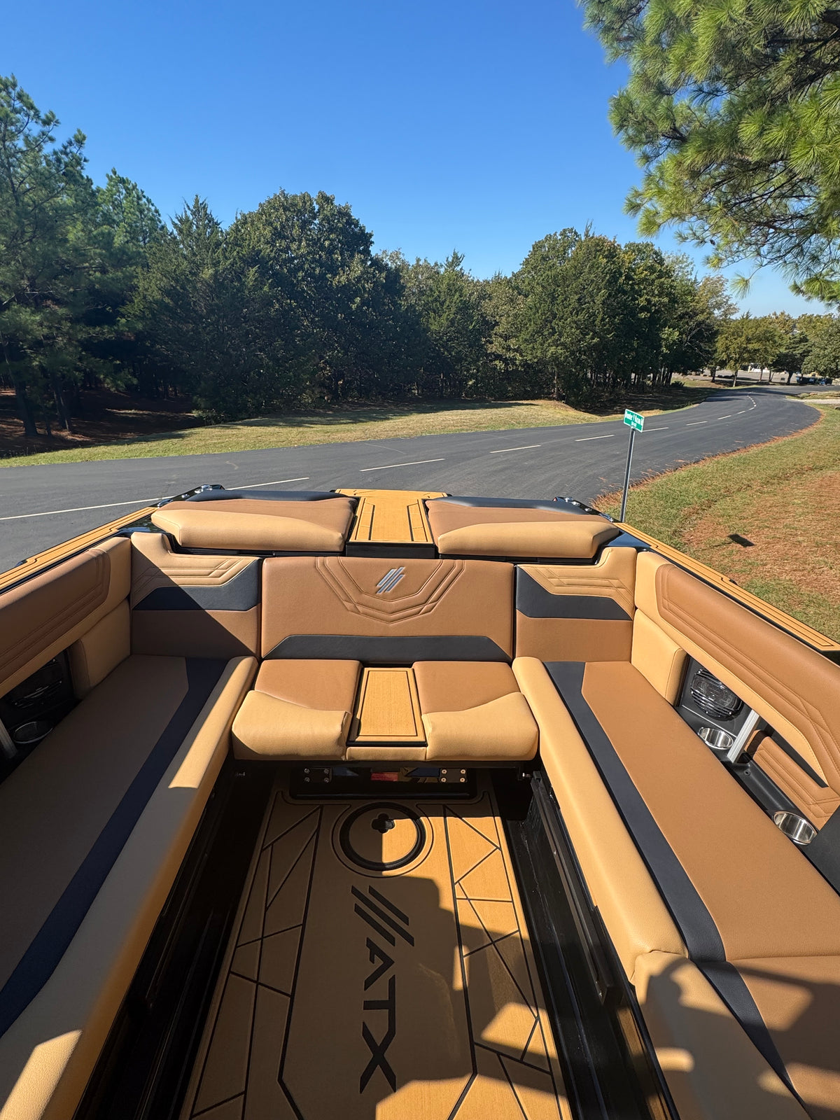 2027 ATX Surf Boats 24 Type S