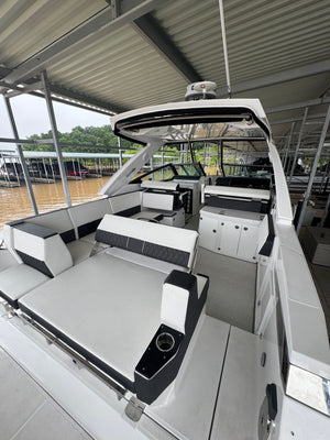 2024 Monterey 385 Super Sport (SOLD)