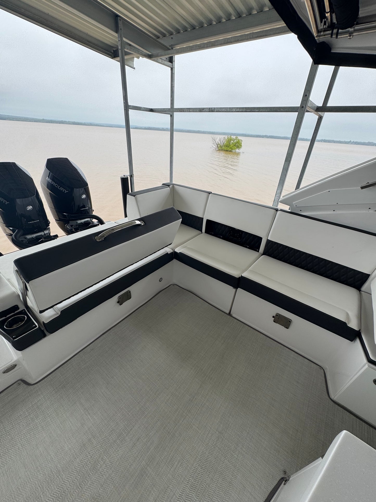 2024 Monterey 385 Super Sport (SOLD)