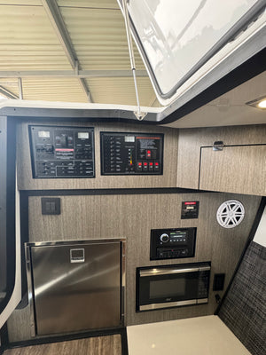 2024 Monterey 385 Super Sport (SOLD)