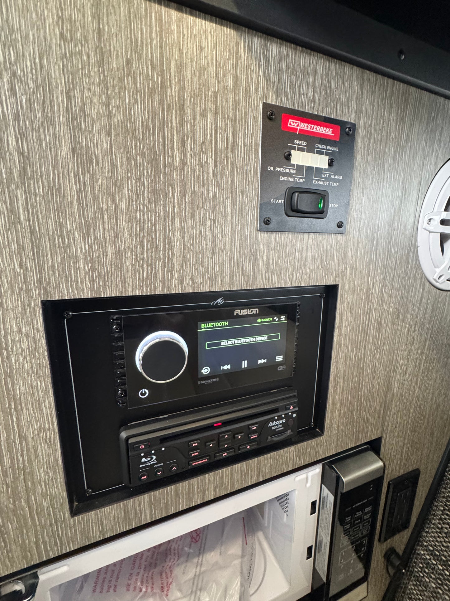 2024 Monterey 385 Super Sport (SOLD)