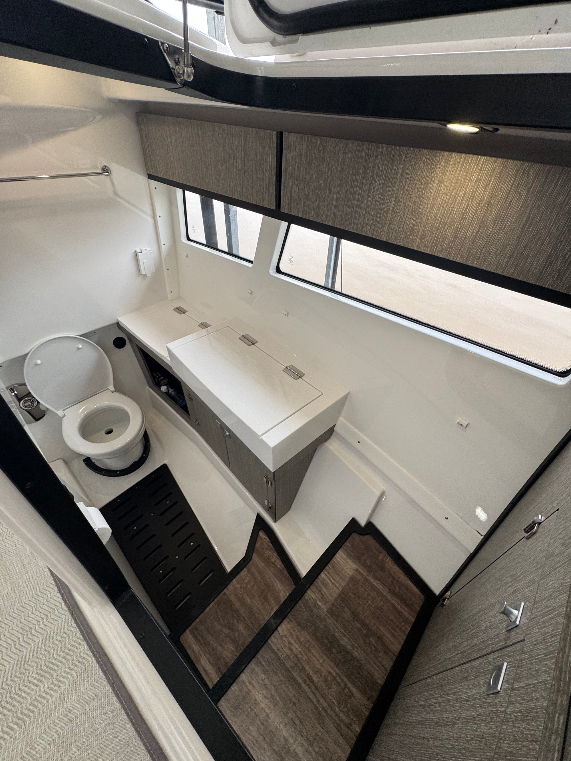 2024 Monterey 385 Super Sport (SOLD)