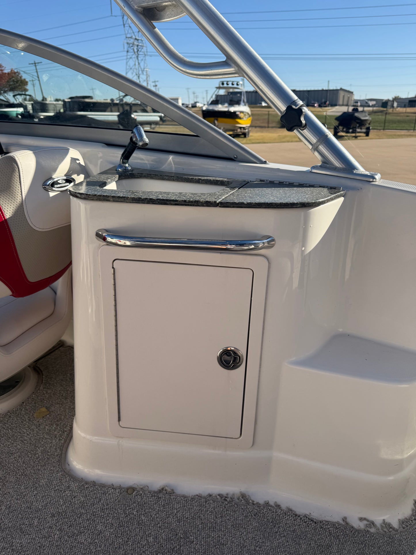 2009 Chaparral Sunesta 224