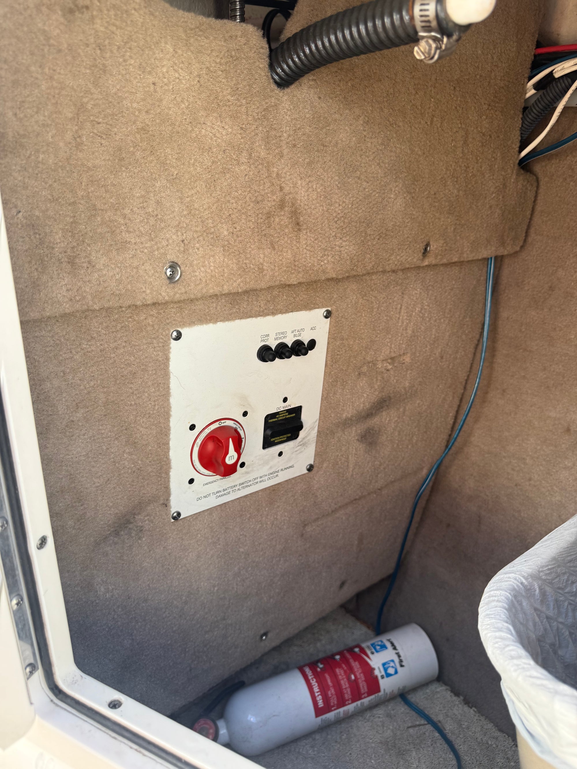 2009 Chaparral Sunesta 224