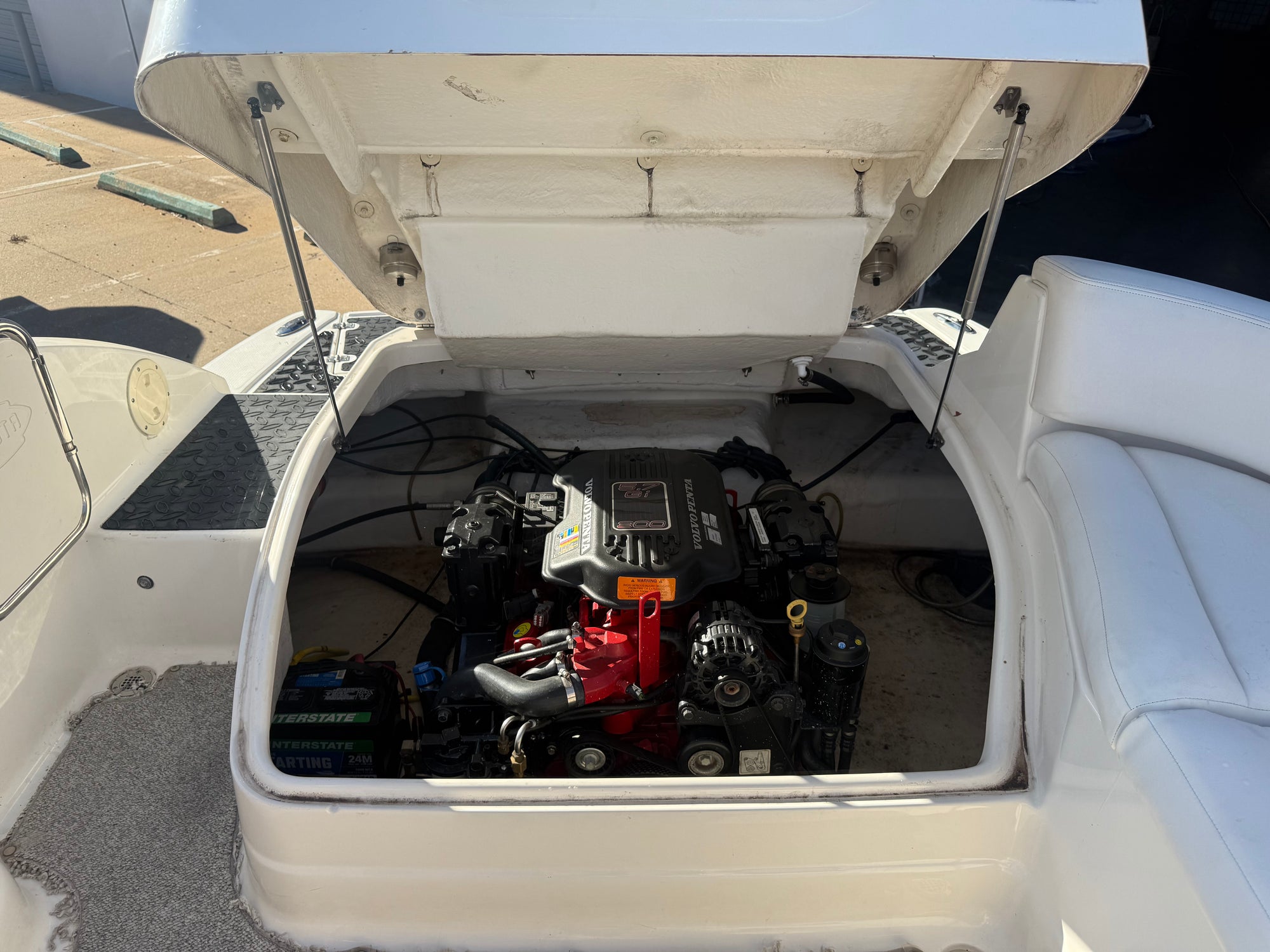 2009 Chaparral Sunesta 224