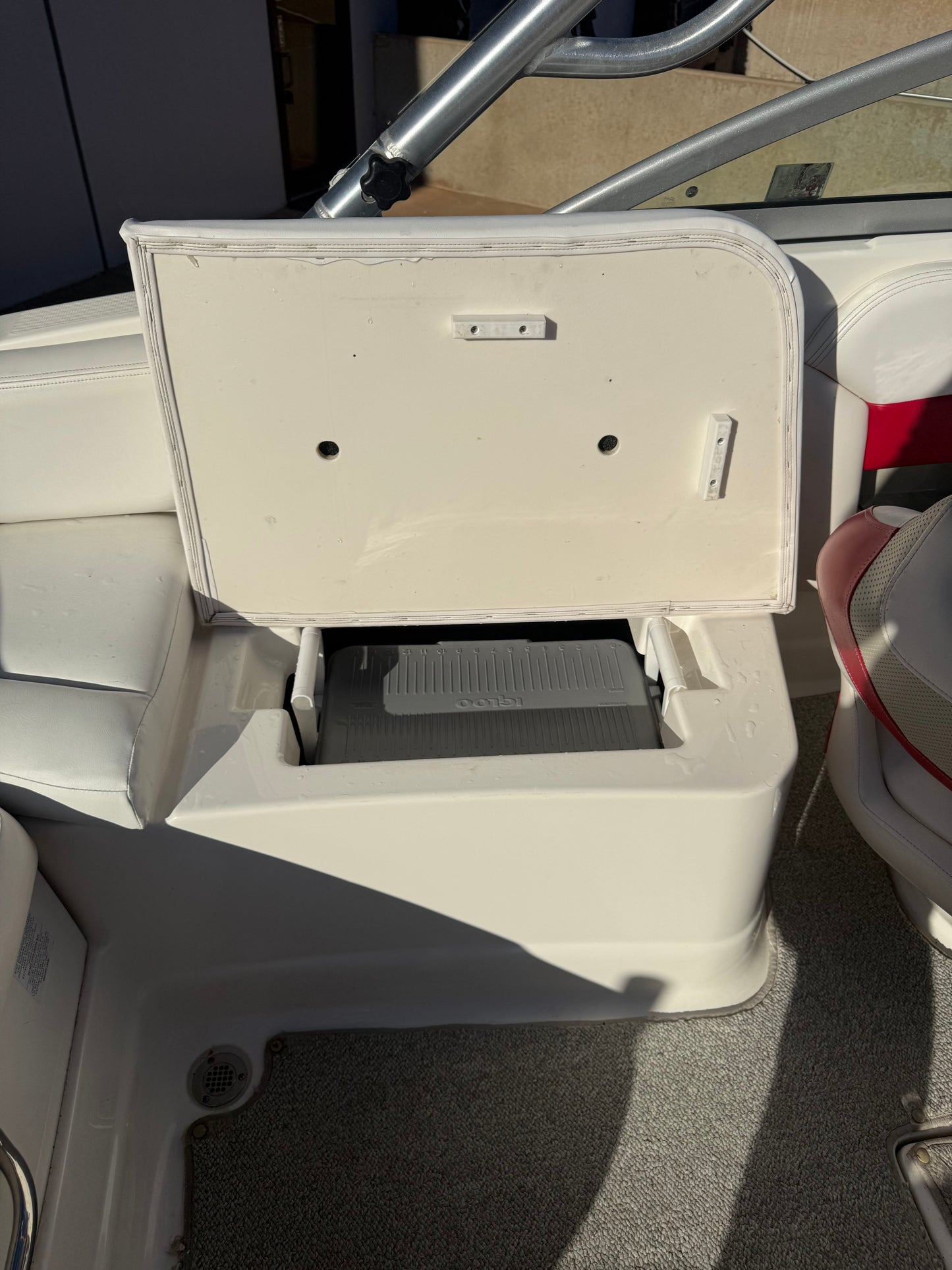 2009 Chaparral Sunesta 224