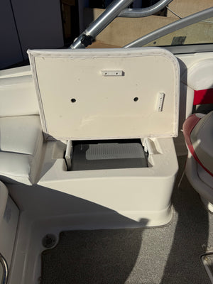 2009 Chaparral Sunesta 224