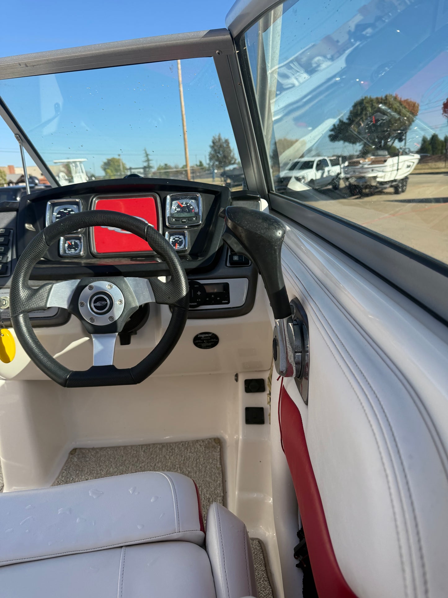 2009 Chaparral Sunesta 224