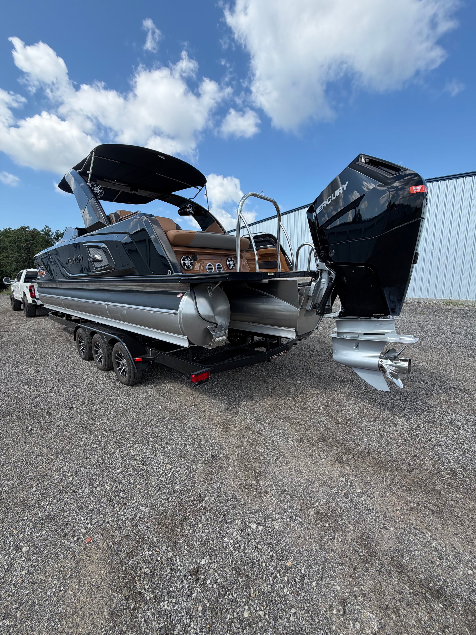 2024 Avalon Excalibur 400 V10 Verado