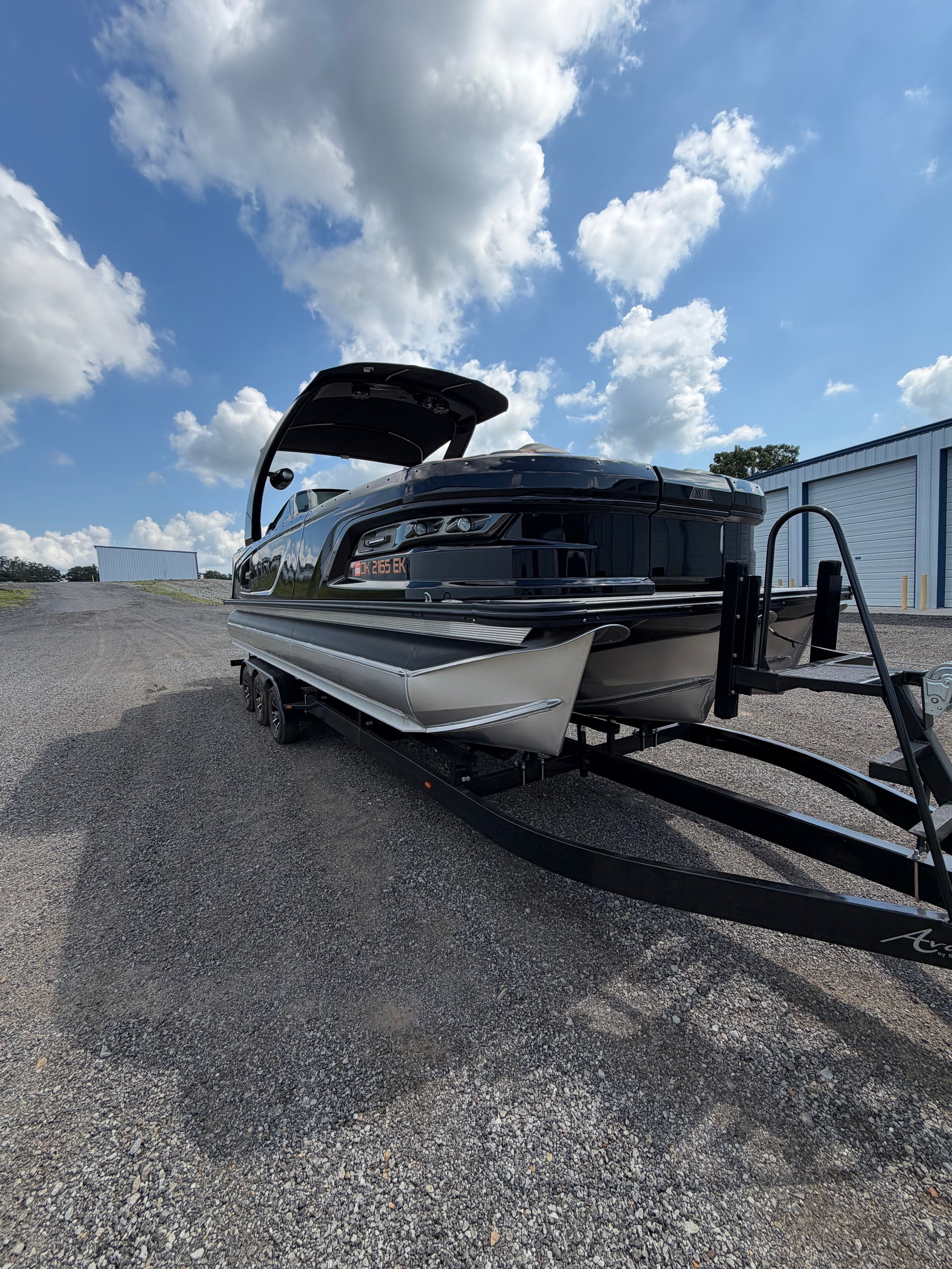 2024 Avalon Excalibur 400 V10 Verado