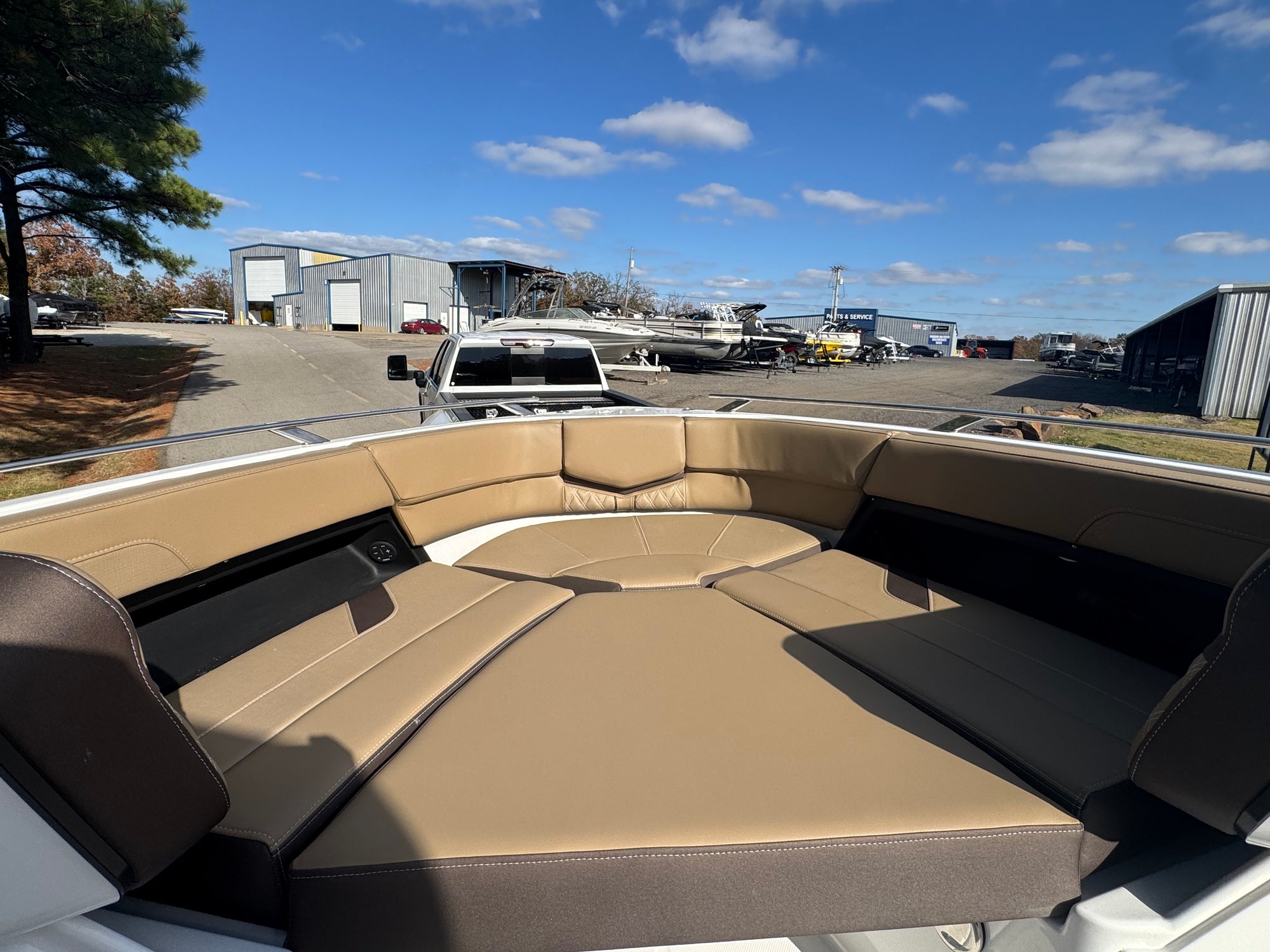 2026 Monterey Elite 27 SD