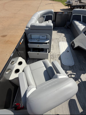 2025 Crest Classic 220 SLC